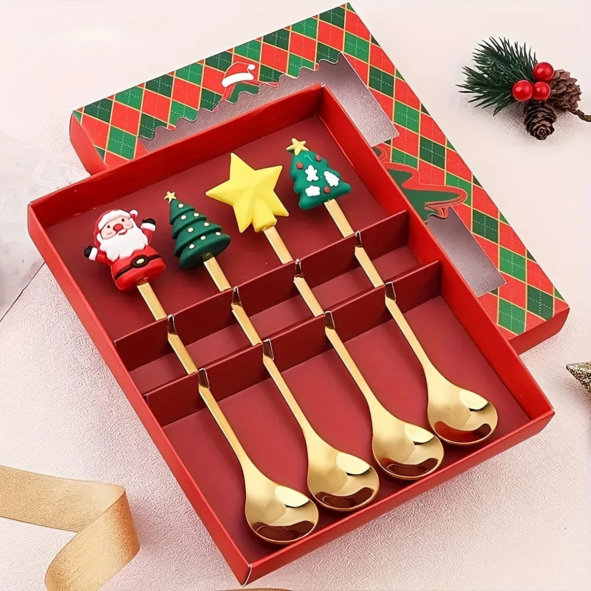 2/4/6Pcs Christmas Fork & Spoon Set – Stainless Steel Santa Tableware for Coffee, Tea & Dessert